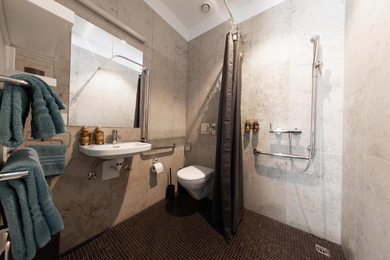 Ambrosia Guesthouse Rheinfelden Bagian luar foto